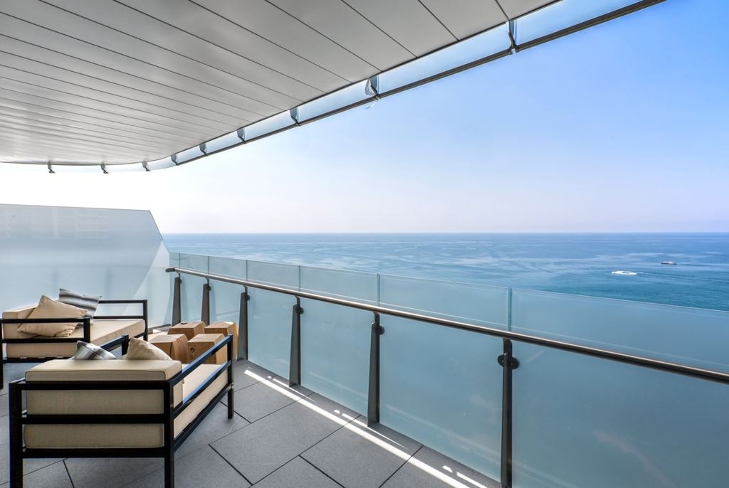 rooms-executive-suite