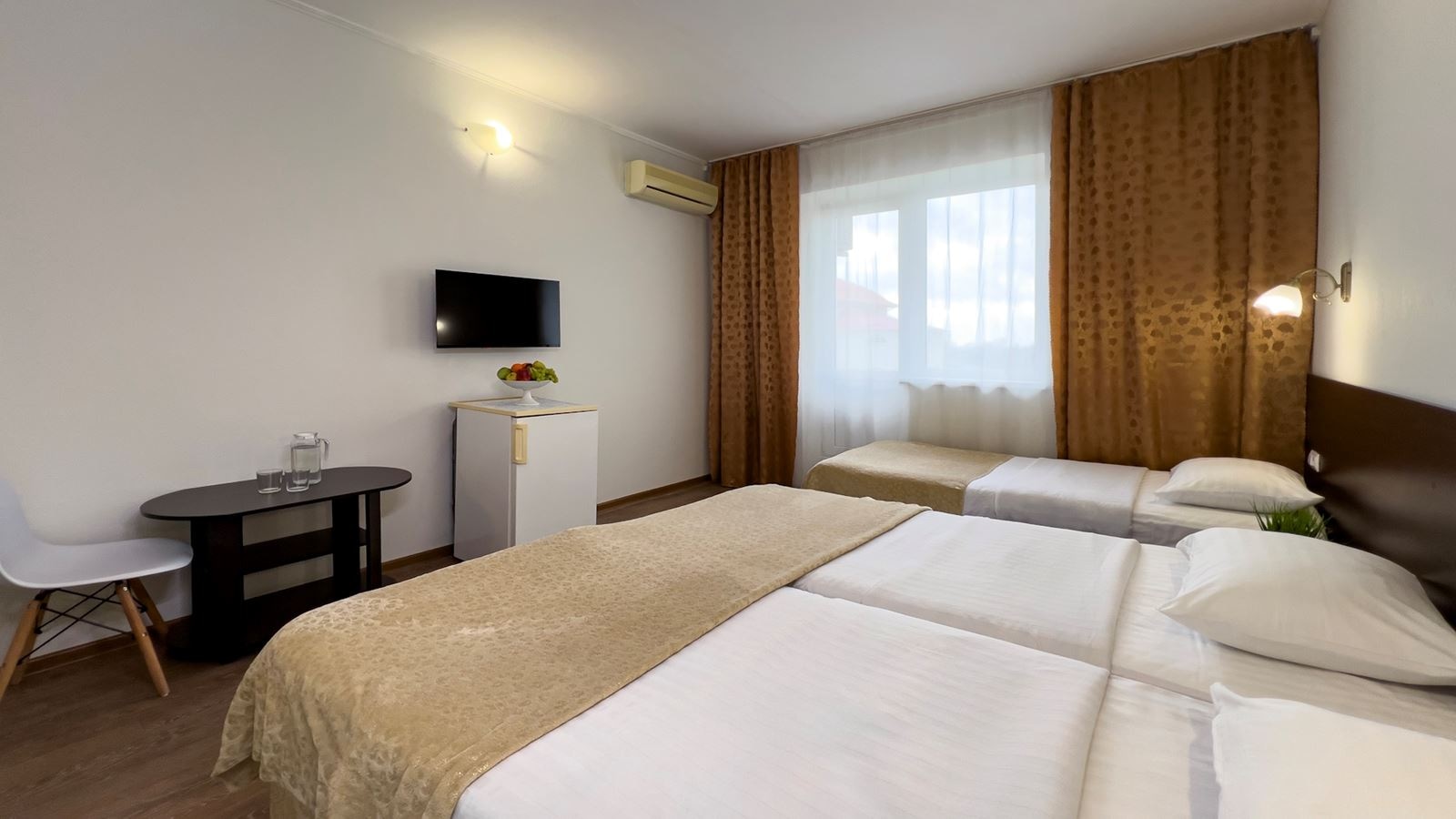 rooms-эконом-с-балконом