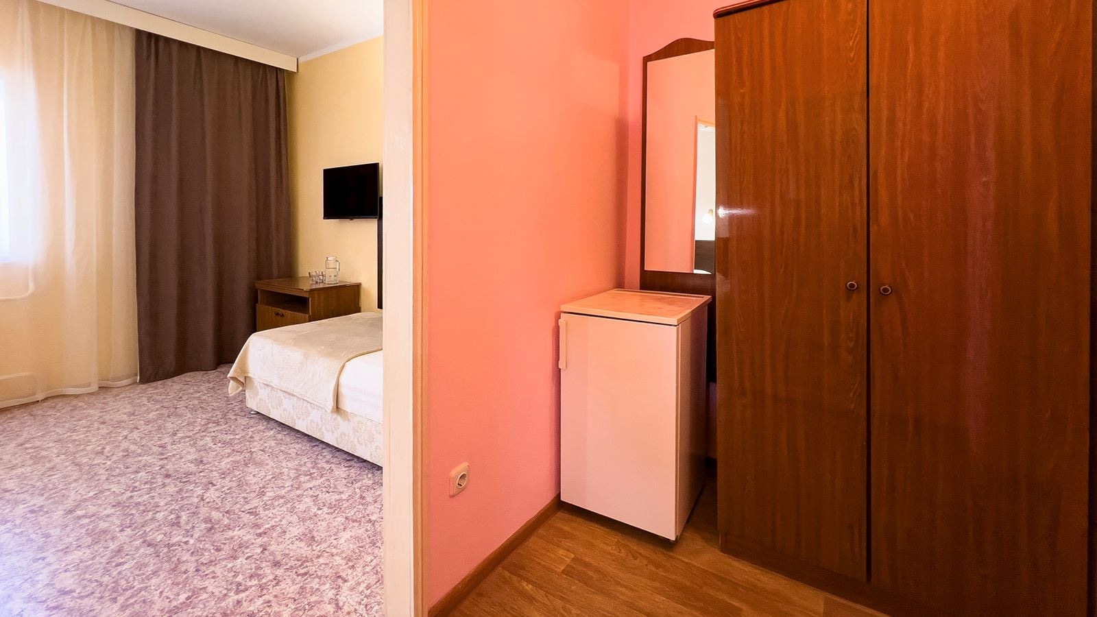 rooms-эконом-с-балконом