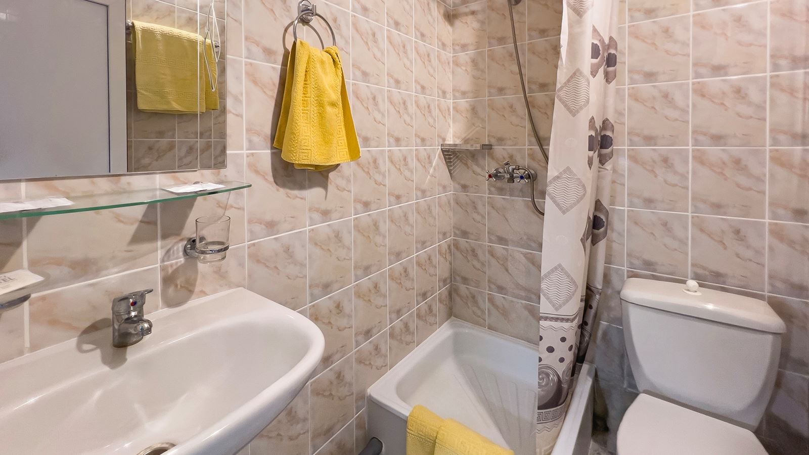 rooms-эконом-с-балконом