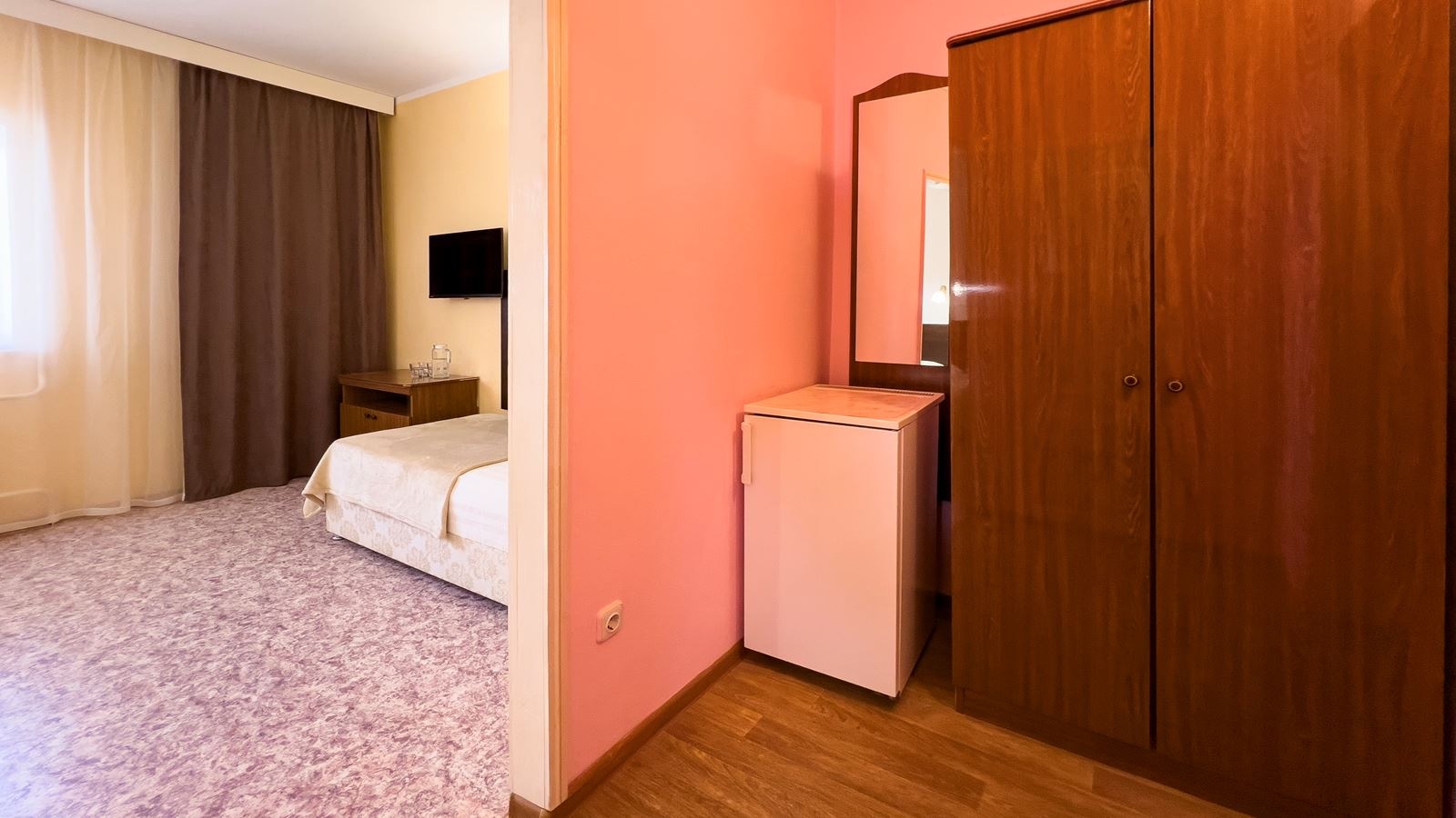 rooms-стандарт-с-террасой