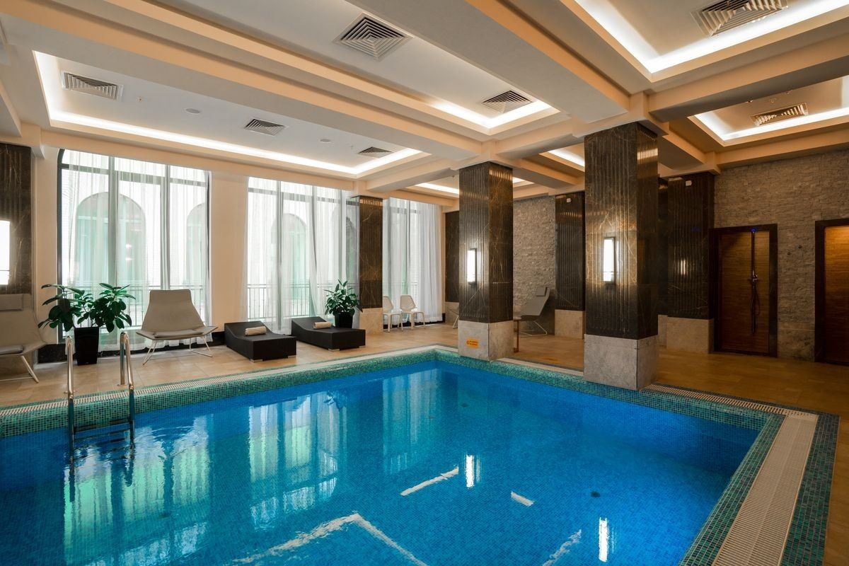 pools-indoor-pool