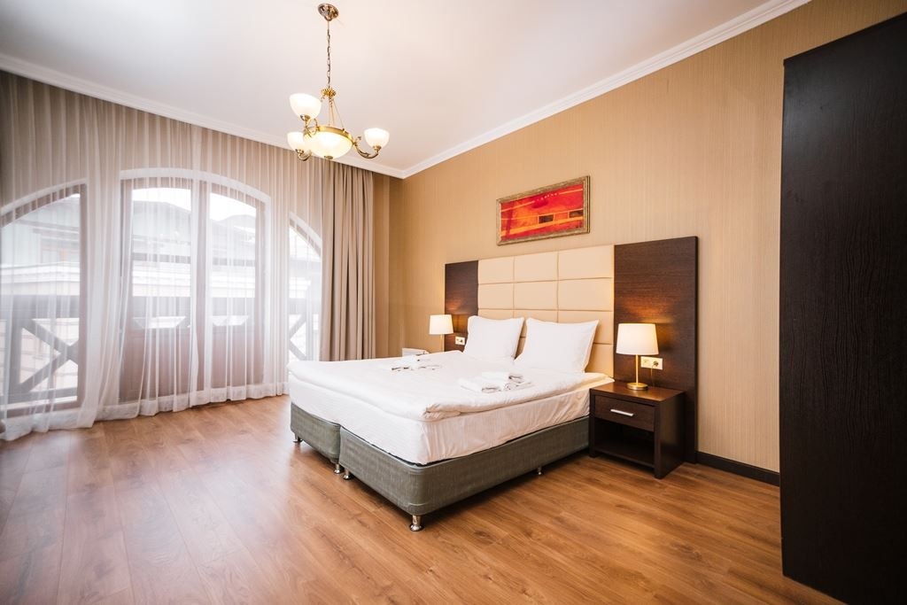 rooms-taun-4-room-960