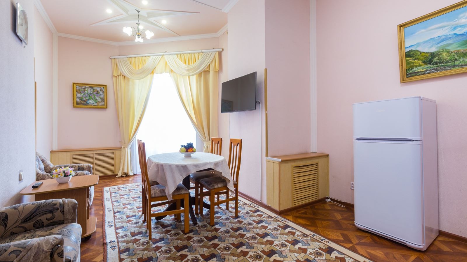 rooms-2-mest-2-komn-luxe-korp-1