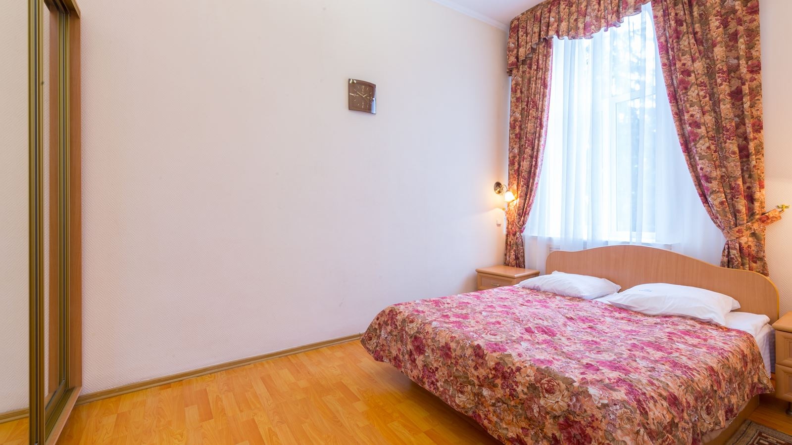 rooms-2-mest-2-komn-luxe-korp-4