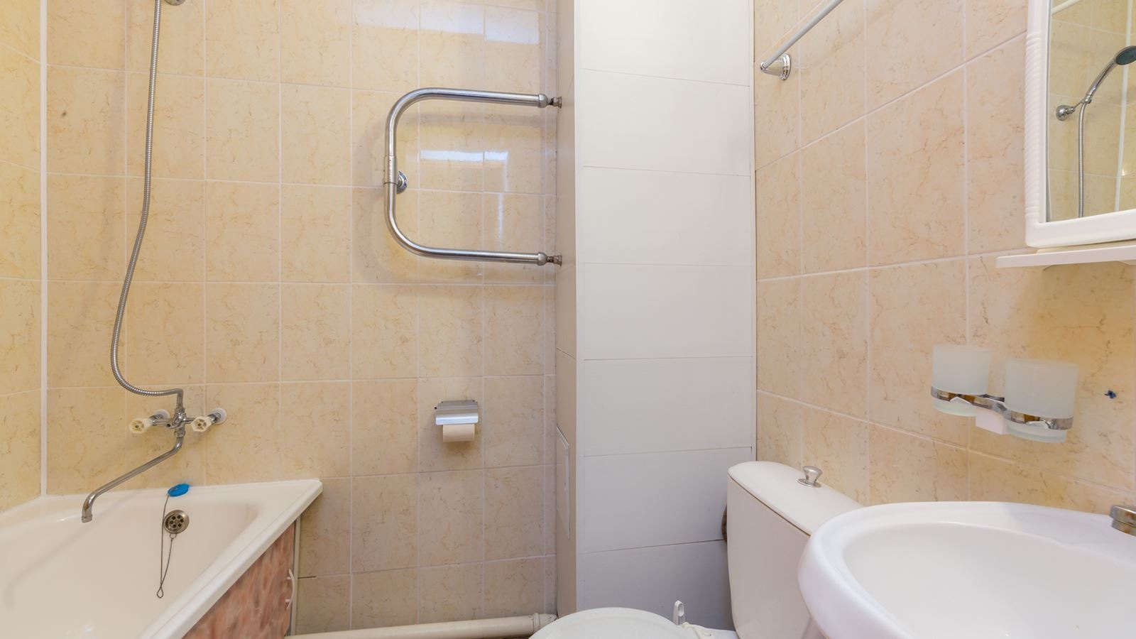 rooms-2-mest-2-kat-korpus-gornyi