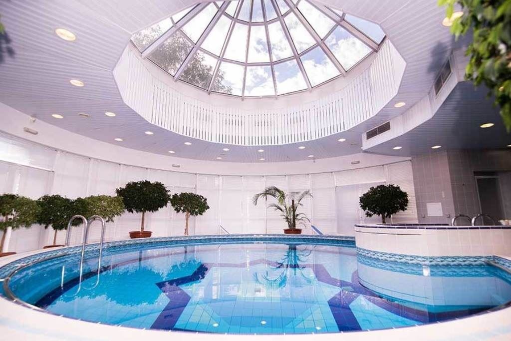 pools-indoor-pool