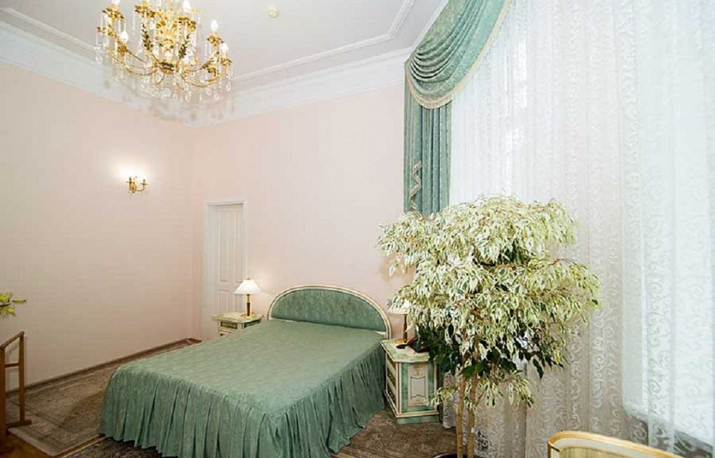 rooms-2bed-2room-suite-no-103-203-building-4