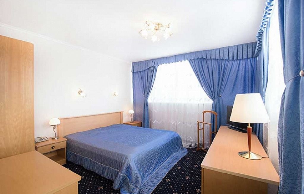 rooms-2bed-3room-suite-no501-building-6