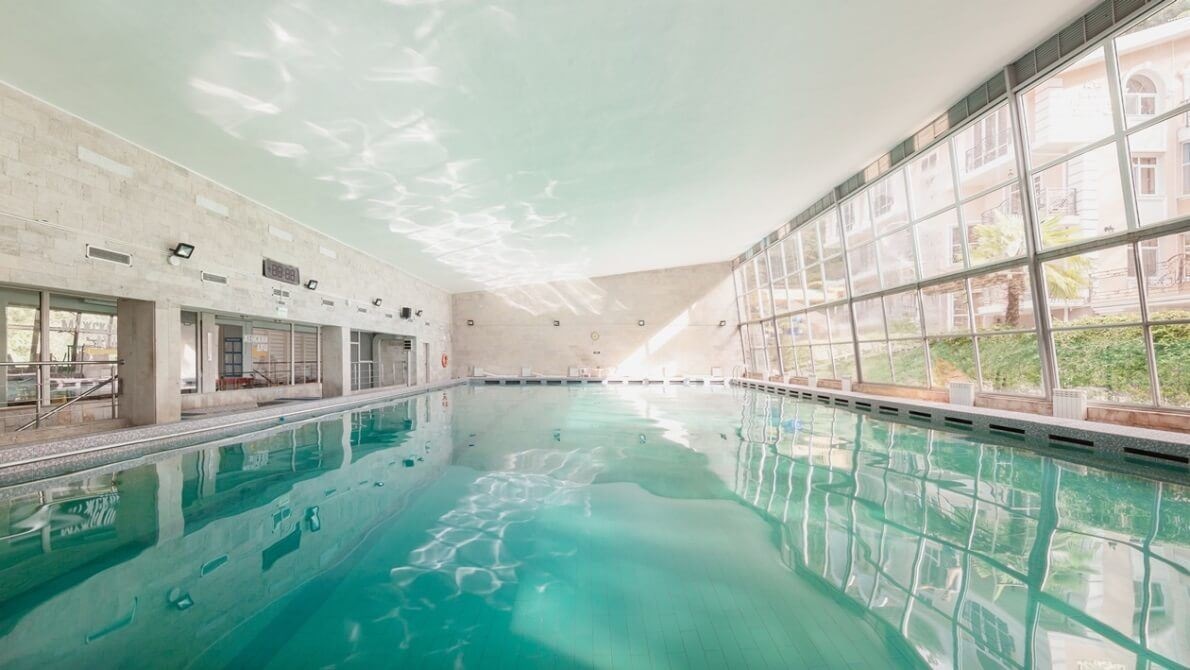 pools-indoor-pool