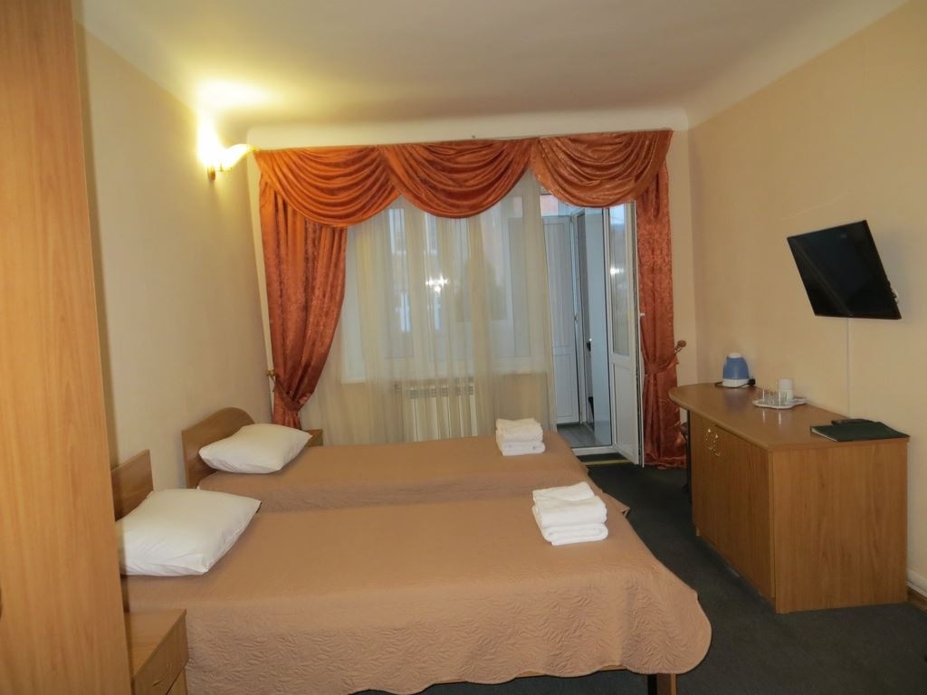 rooms-1-mest-semeynyi-twin