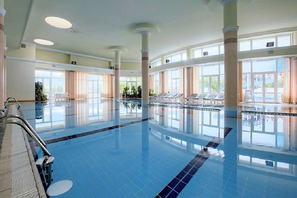 pools-indoor-pool