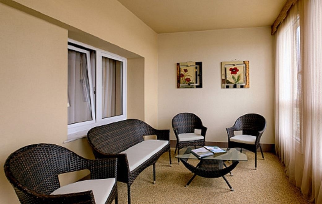 rooms-apartment-2-bedrooms