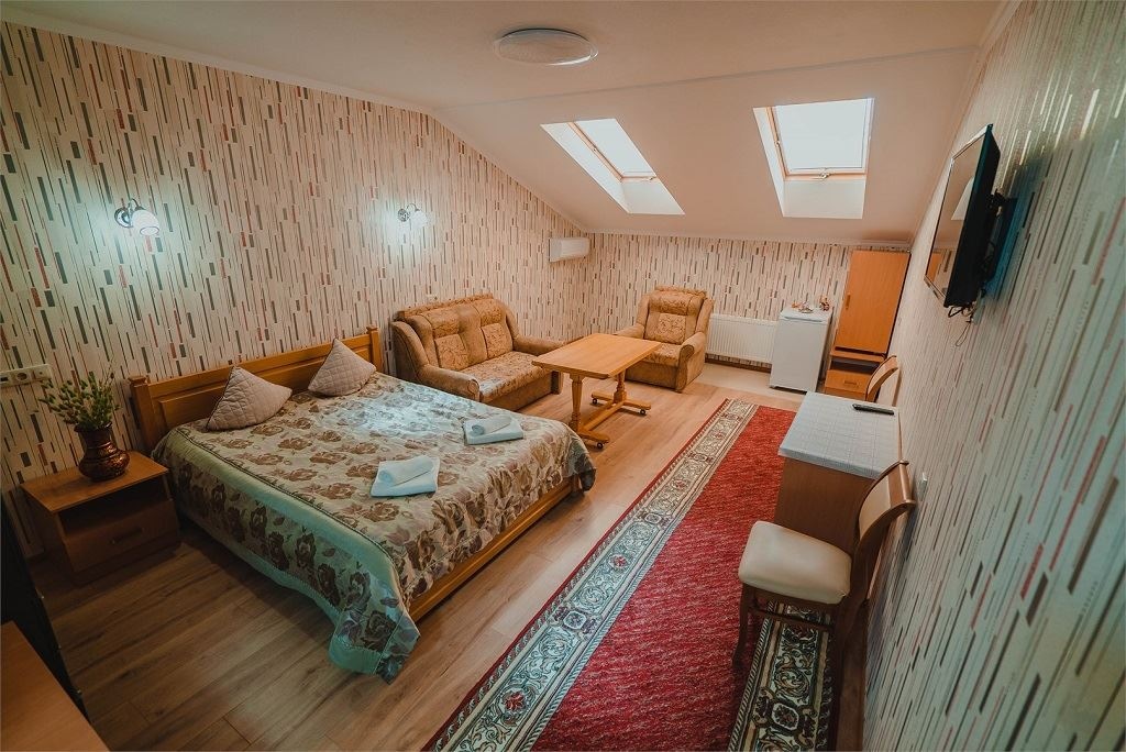 rooms-2мест-первой-категории-мансарда