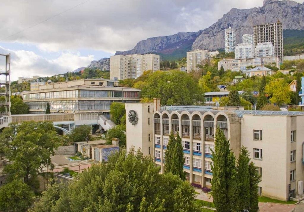 general-main-building