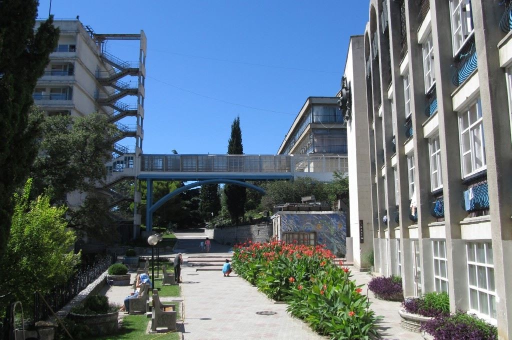 general-main-building