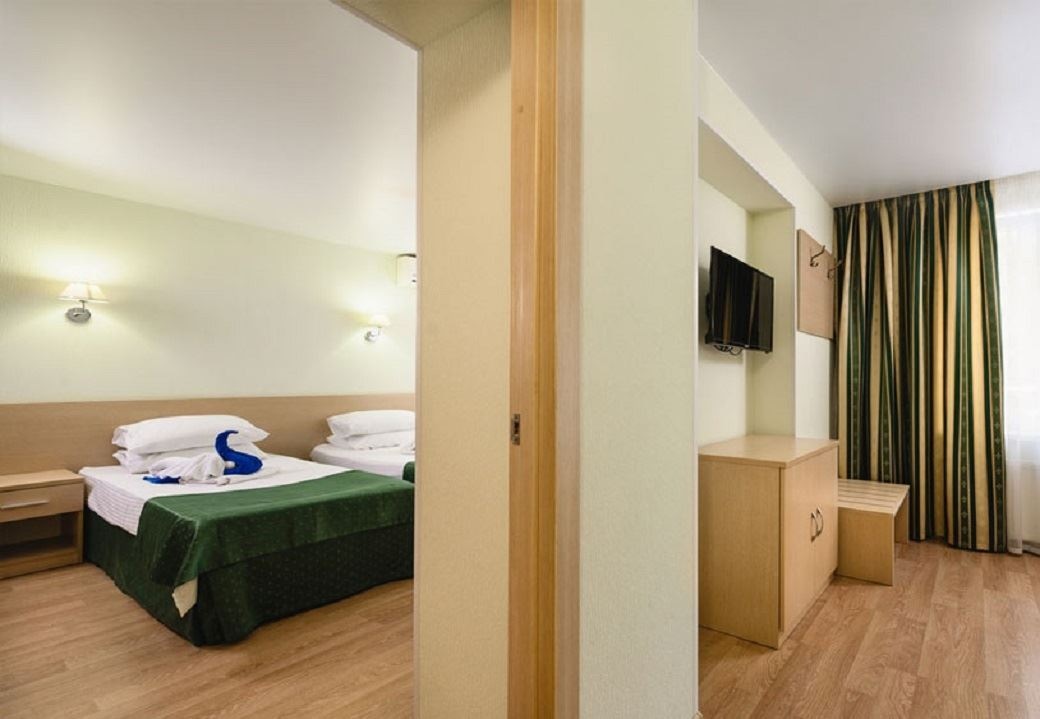 rooms-room-superior-double-gardenview-typeb