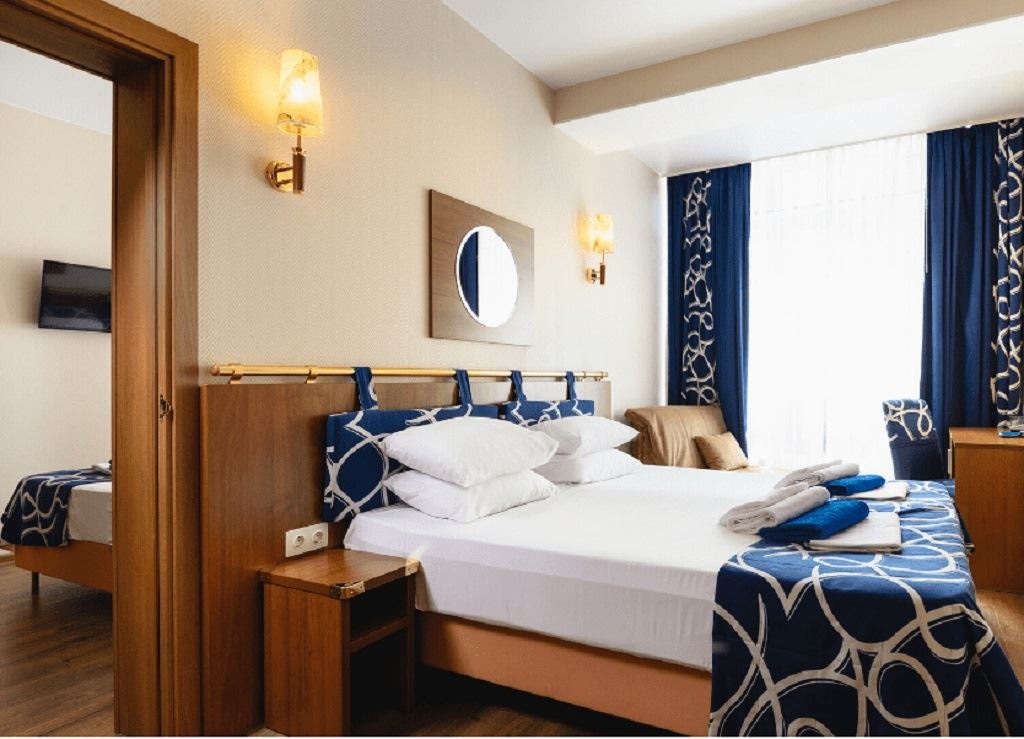 rooms-4bed-combined-building-8