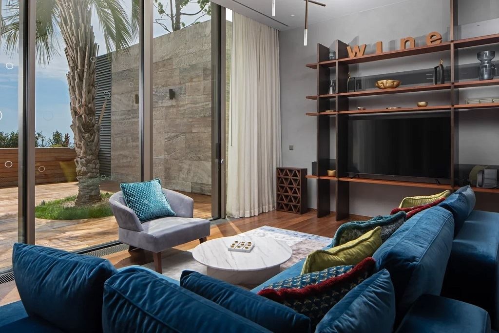 rooms-villa-1-bedroom-balcony