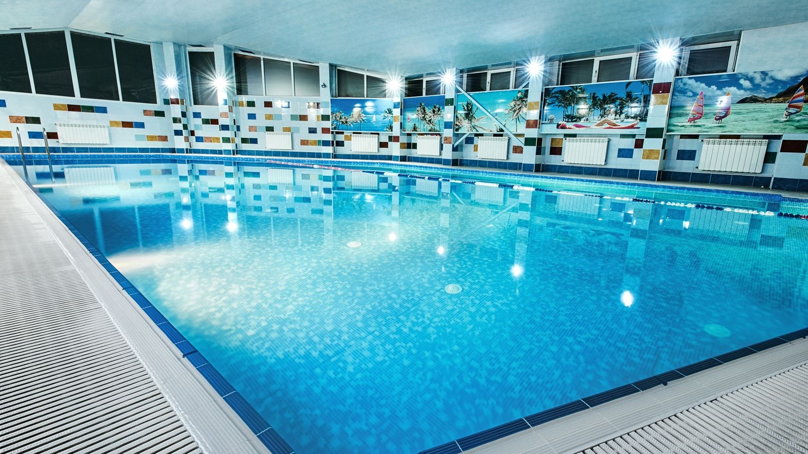 pools-indoor-pool