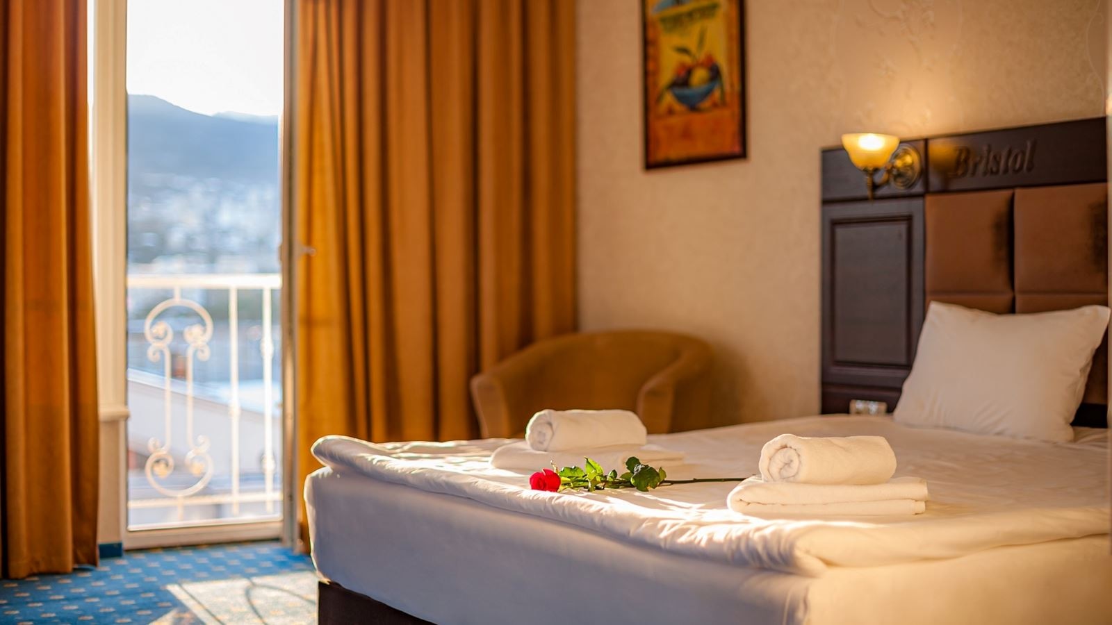 rooms-2bed-2room-studio-suite