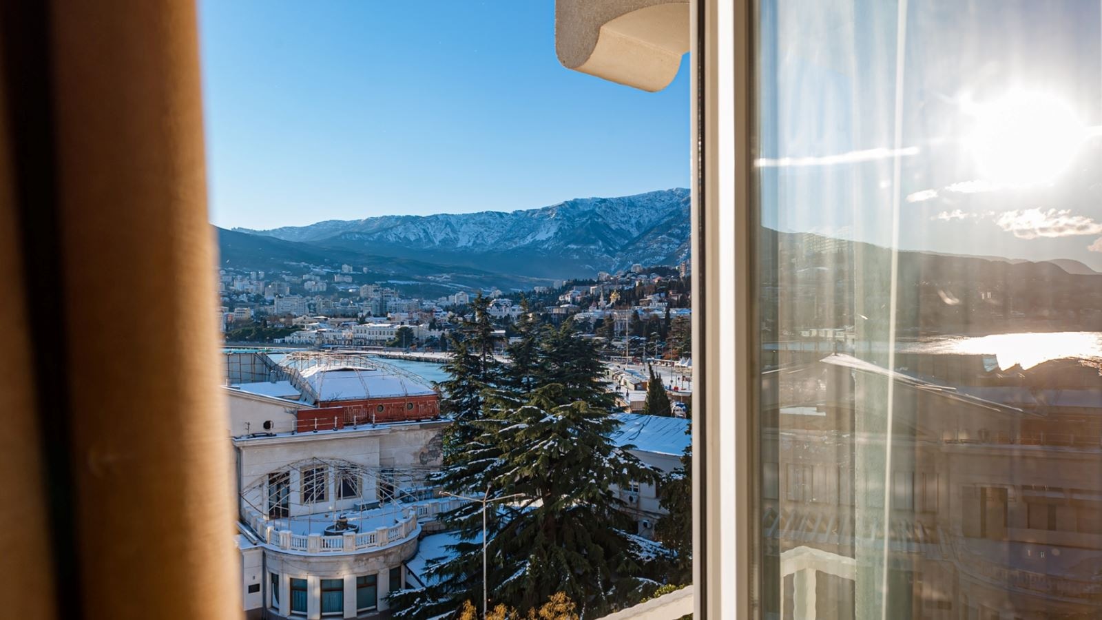 rooms-2bed-2room-studio-suite