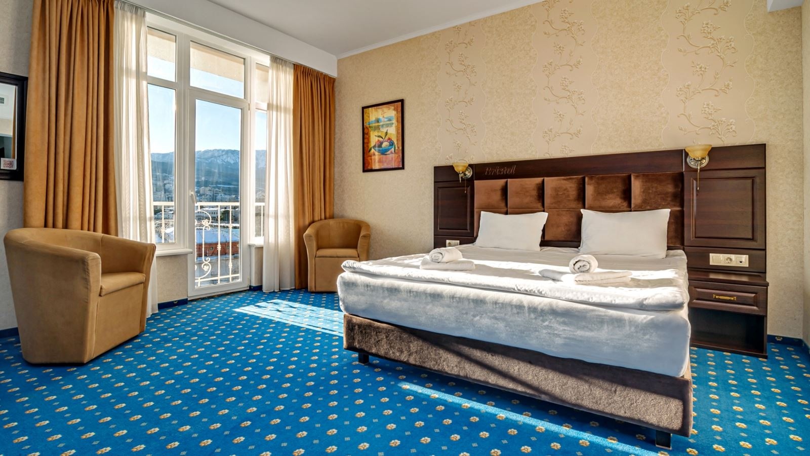 rooms-2bed-2room-studio-suite