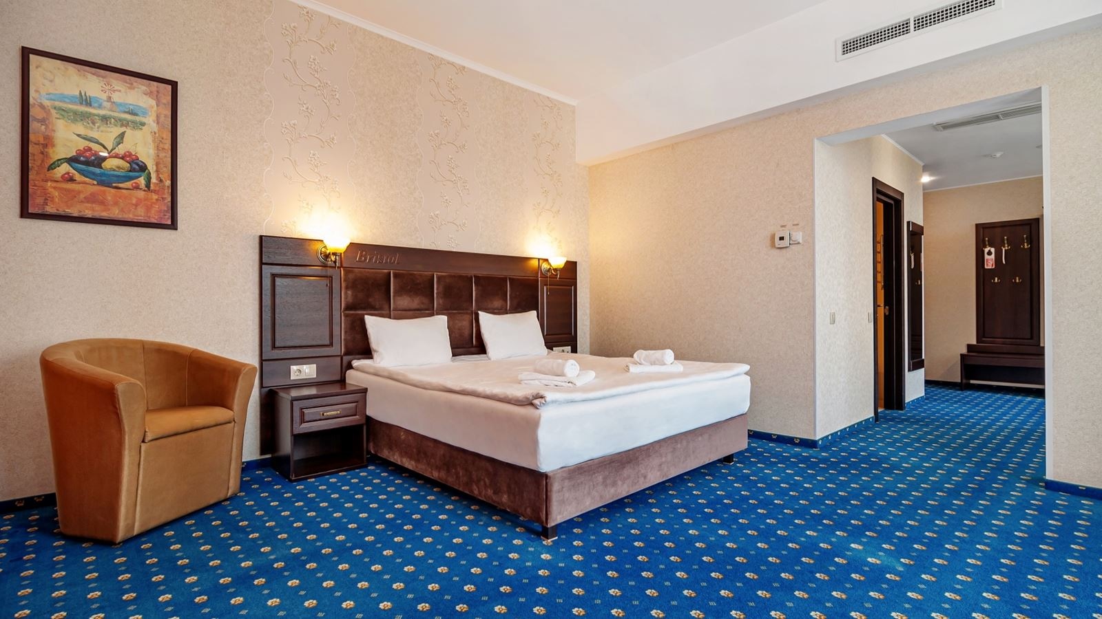 rooms-2bed-2room-studio-suite