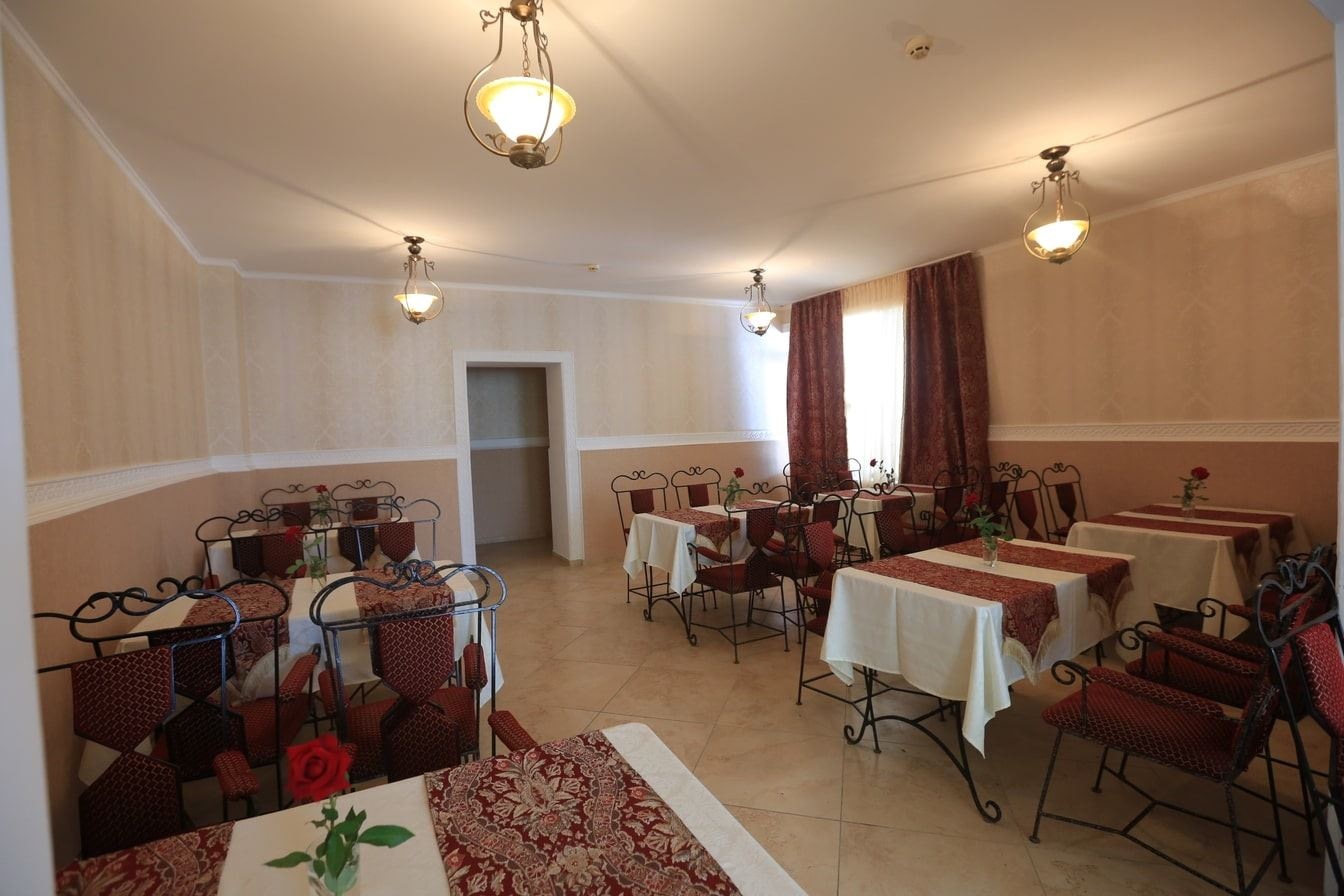 restaurants-restoran