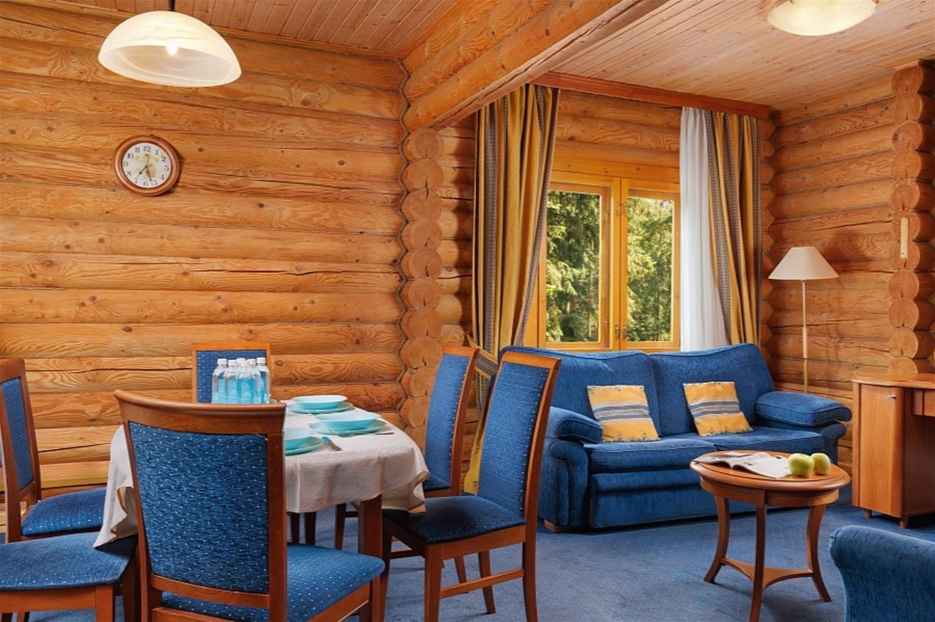 rooms-коттедж-с-3-спальнями-и-мини-кухней