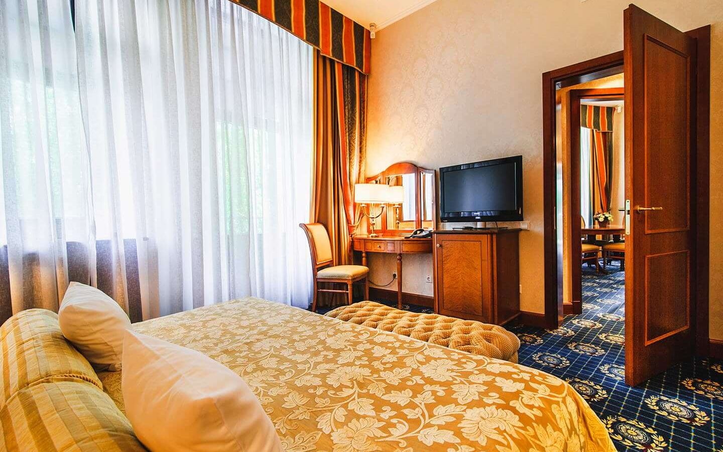 rooms-апартаменты-лев-голицын