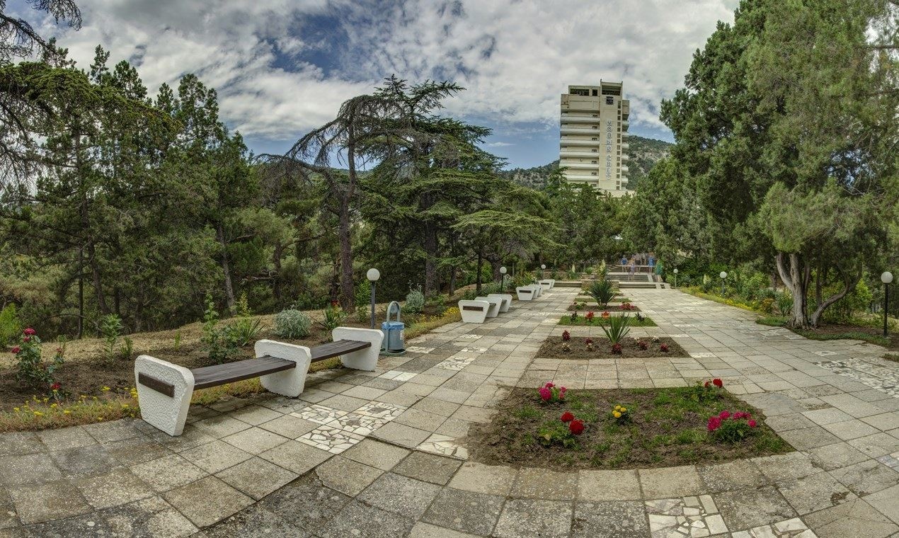 general-main-building