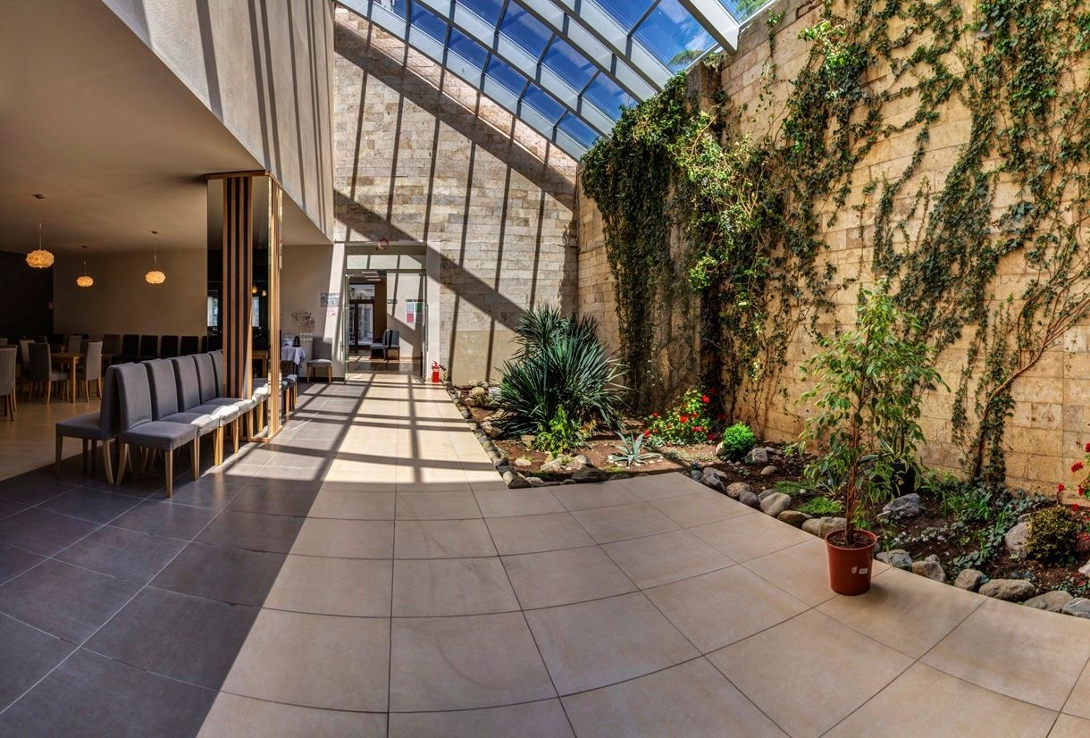 general-main-building