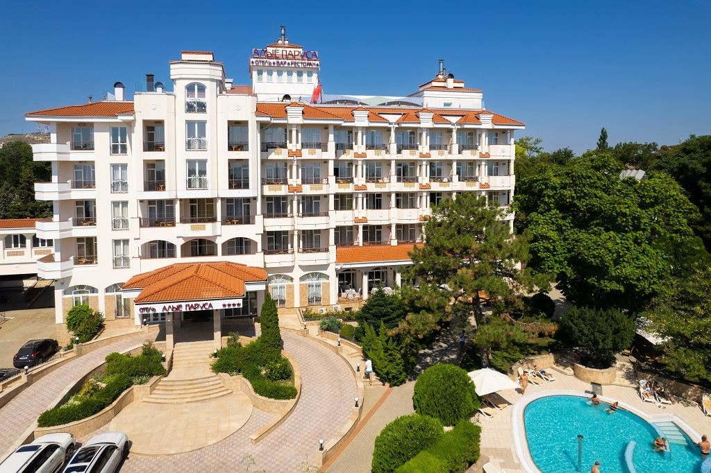 general-main-building