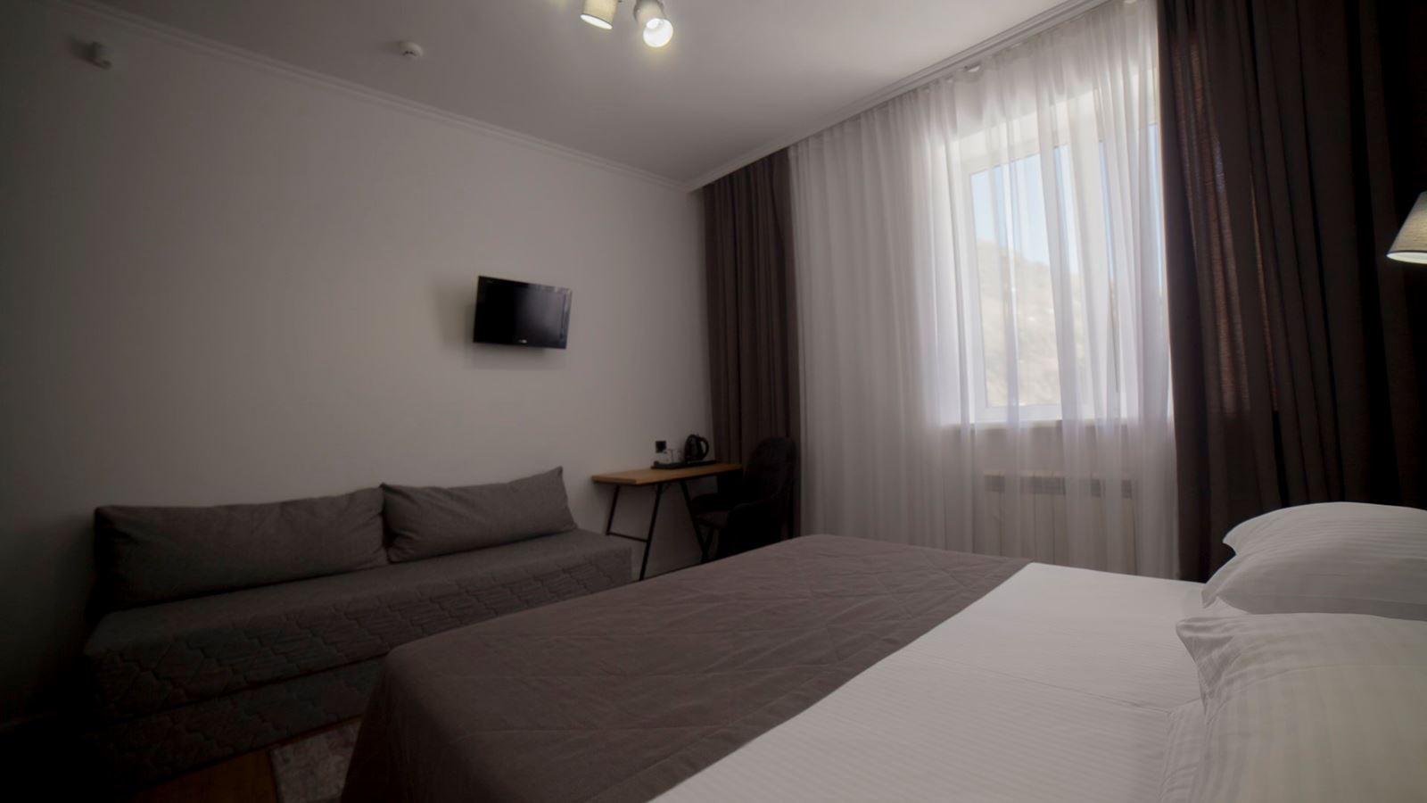 rooms-trpl-standart