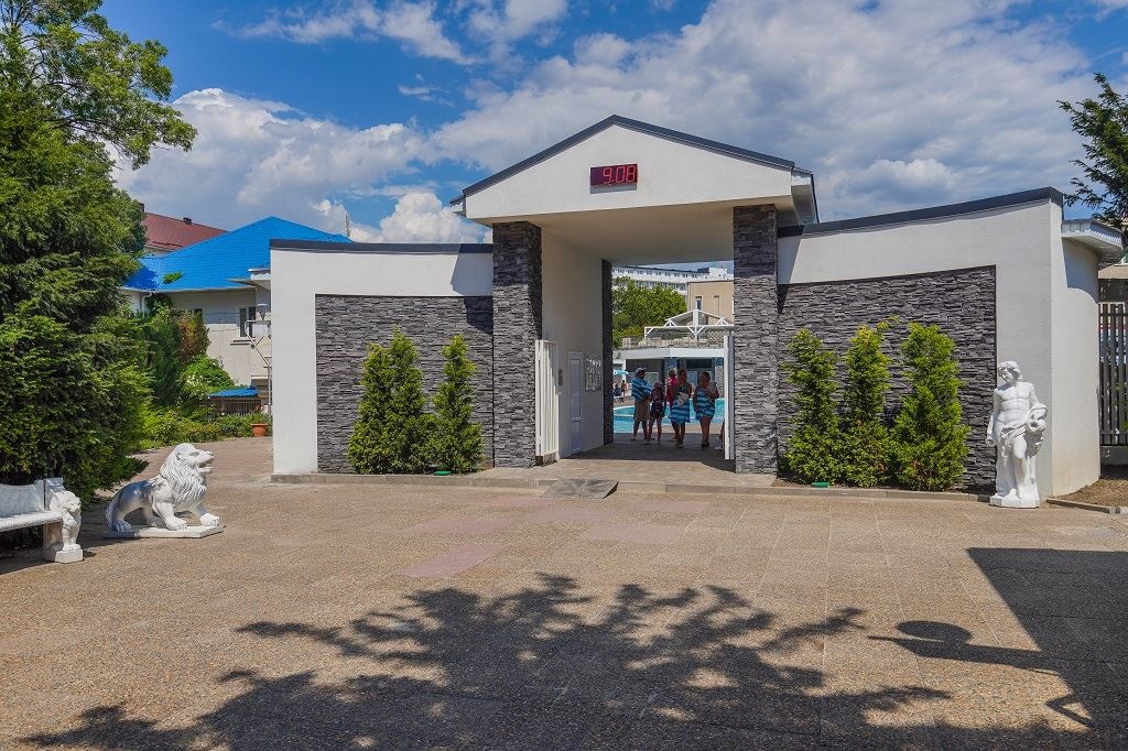 general-main-building