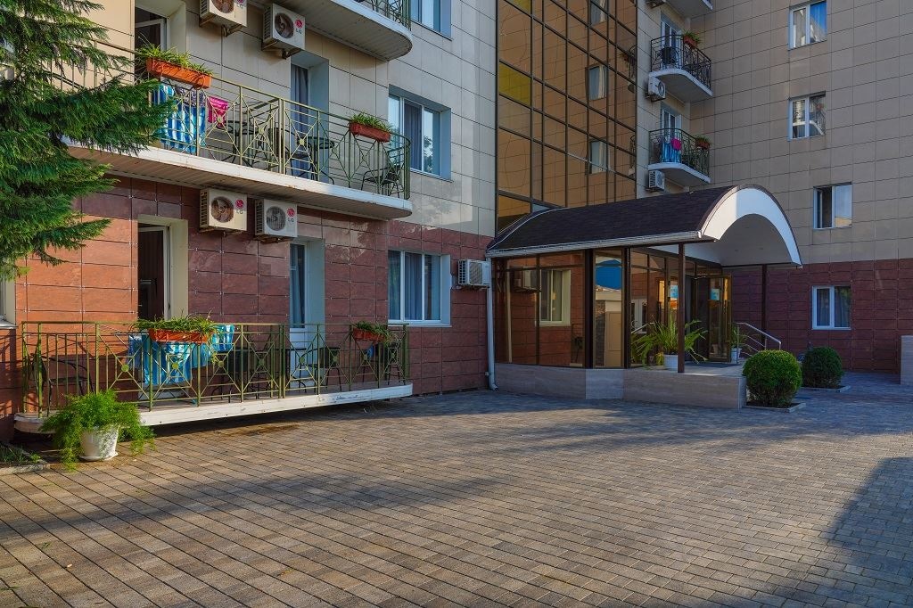 general-main-building