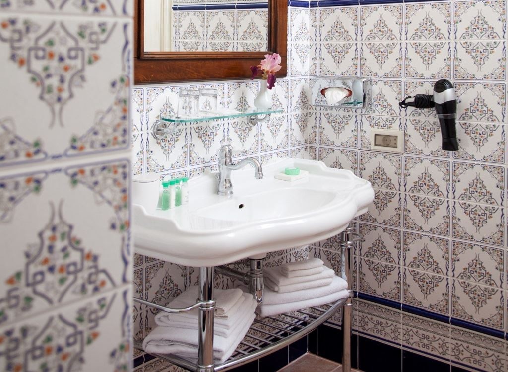 rooms-room-standart-tupeb