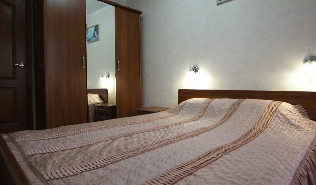 rooms-2bed-2room-with-cd