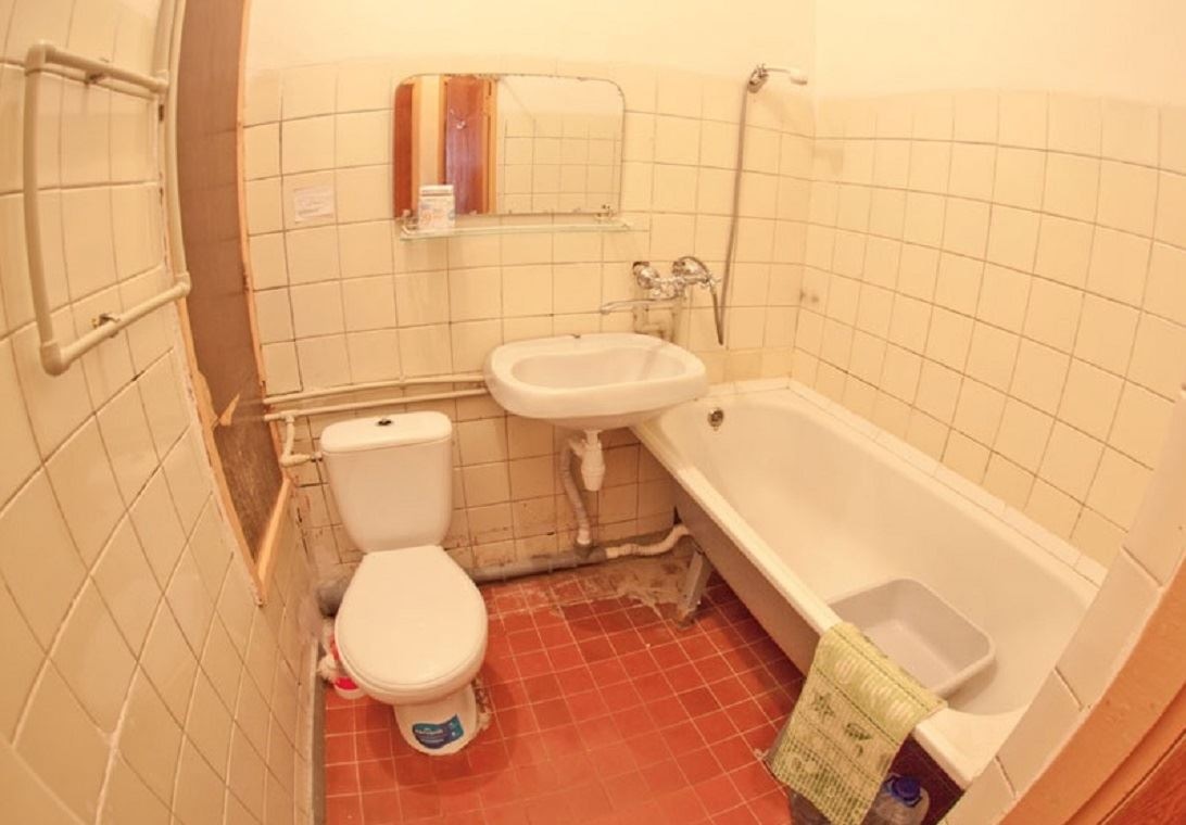 rooms-double-standard-familyroom