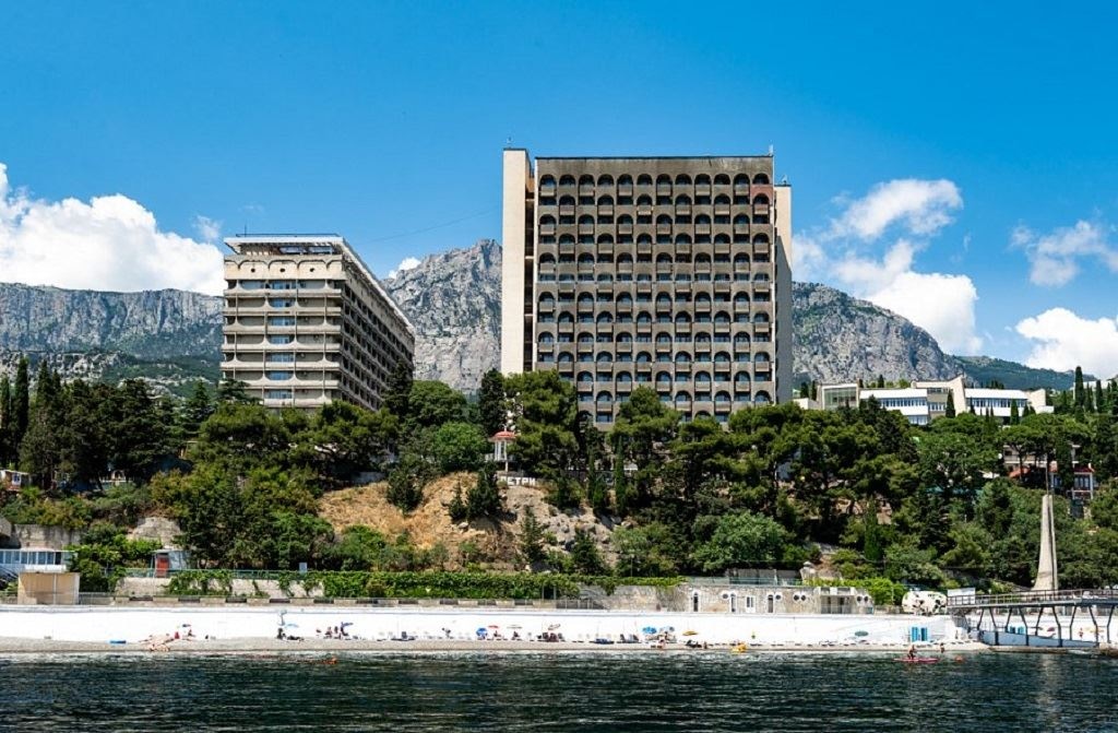 general-main-building