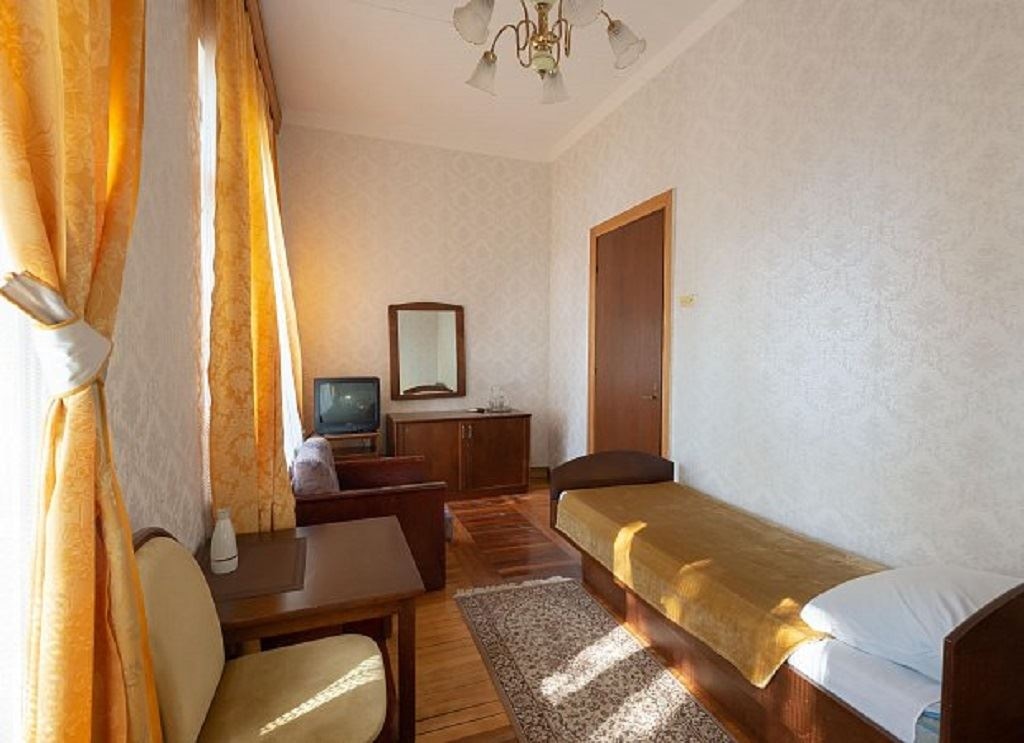 rooms-2-местный-стандарт-с-балконом-дача-17