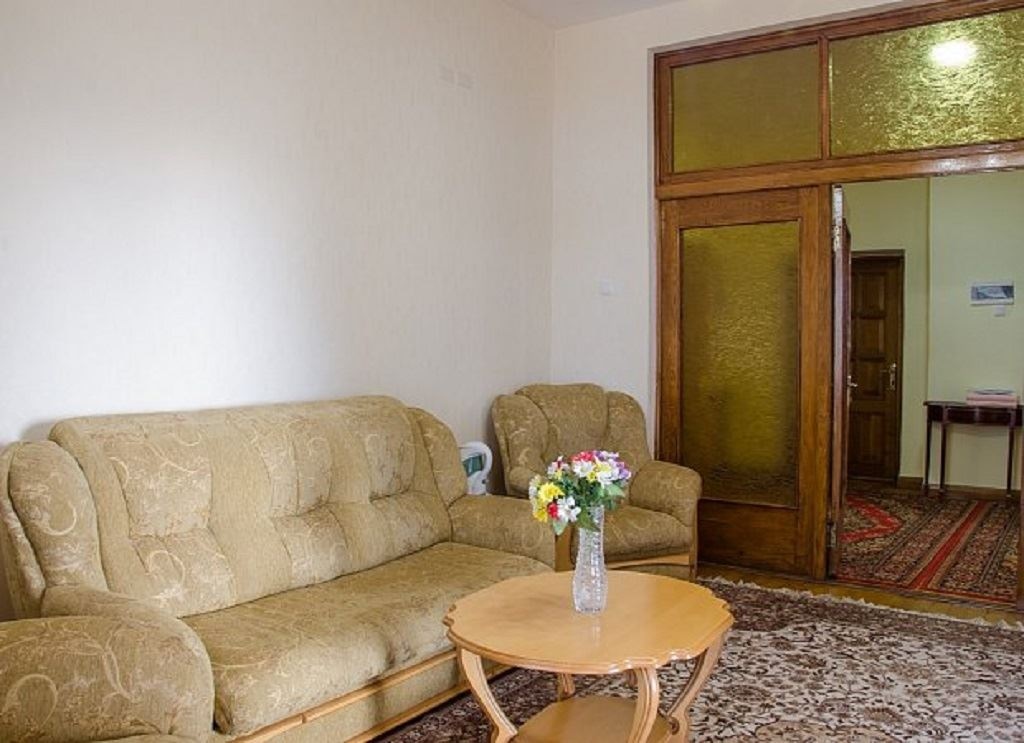 rooms-2-комнатный-люкс-дача-чайка