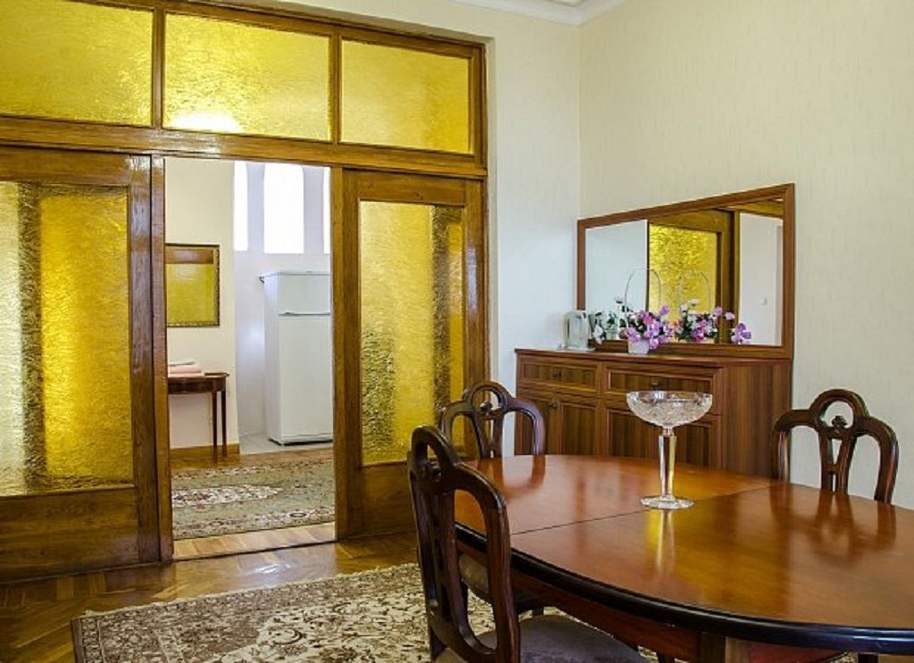 rooms-2-комнатный-люкс-дача-чайка