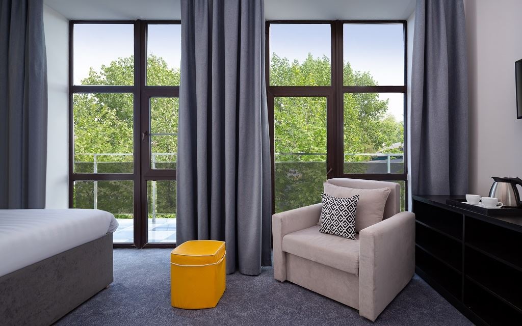 rooms-стандарт-трехместный-с-видом-на-море