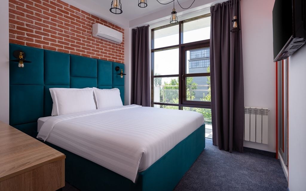 rooms-двухкомнатный-семейный-номер-в-таунхаусе