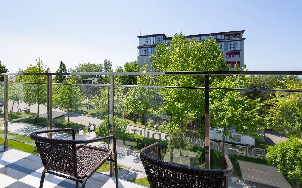 rooms-двухкомнатный-семейный-номер-в-таунхаусе