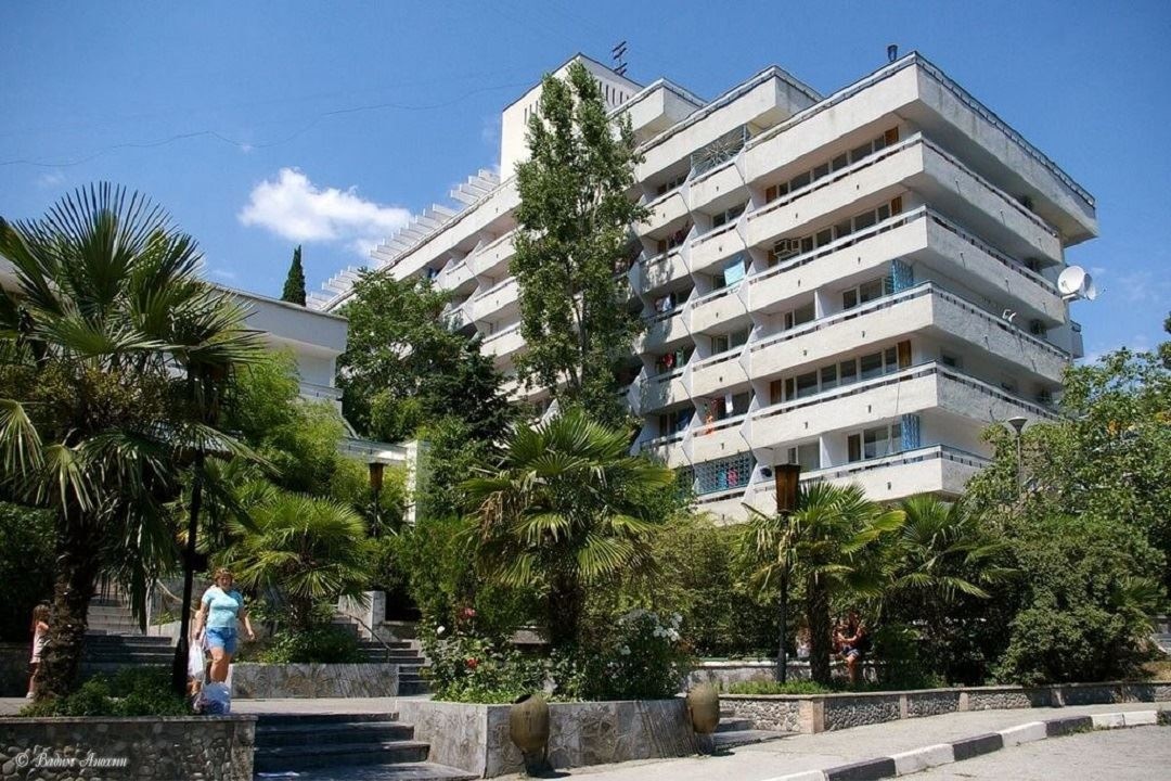 general-main-building