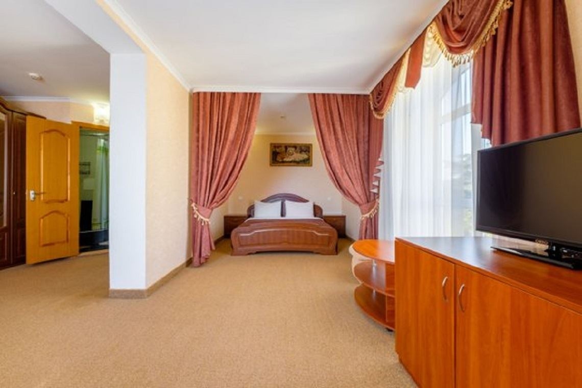 rooms-standard-suite-seaview