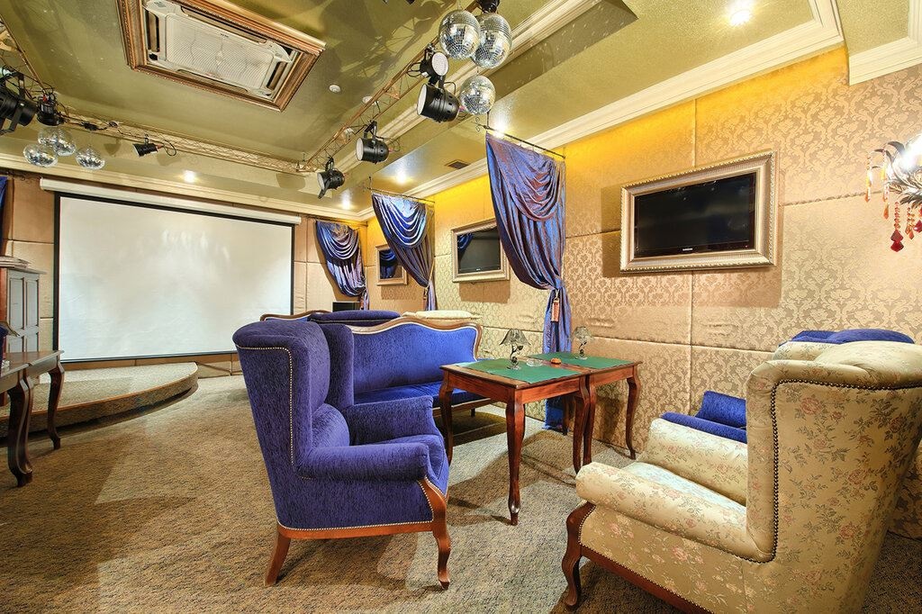 restaurants-karaokebar-opera